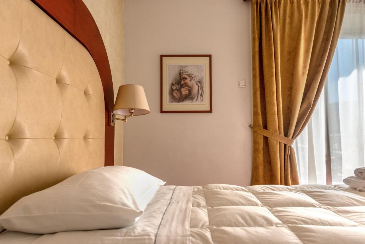 Alexios Hotel Ioannina Bagian luar foto