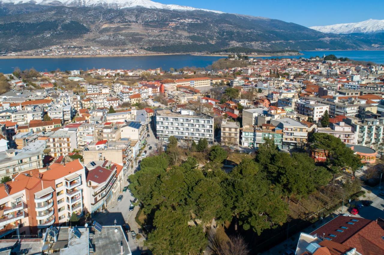 Alexios Hotel Ioannina Bagian luar foto