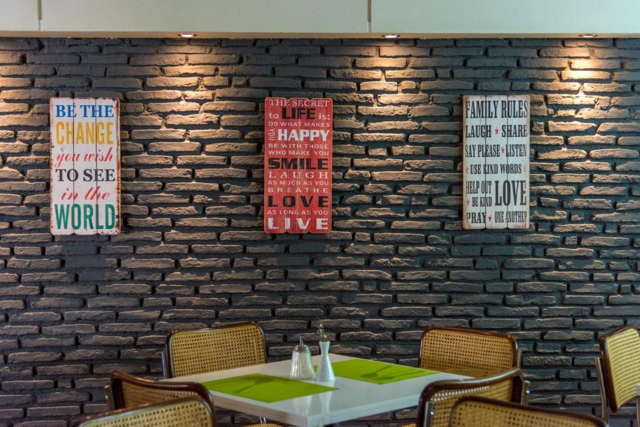 Alexios Hotel Ioannina Bagian luar foto