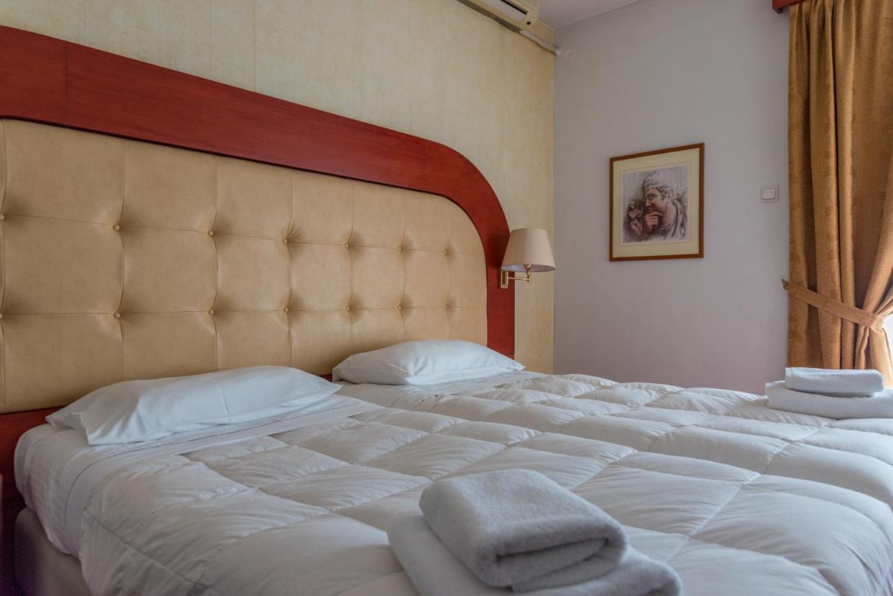 Alexios Hotel Ioannina Bagian luar foto